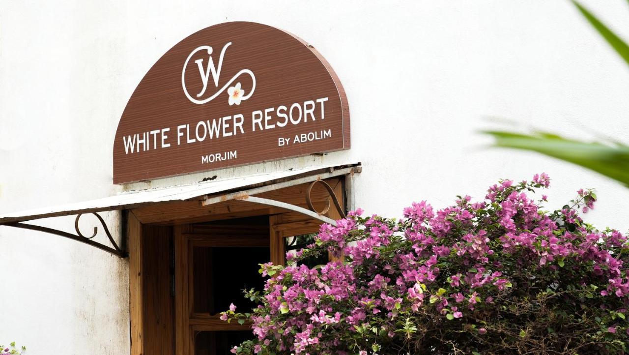 Whiteflower Resort Morjim Ngoại thất bức ảnh